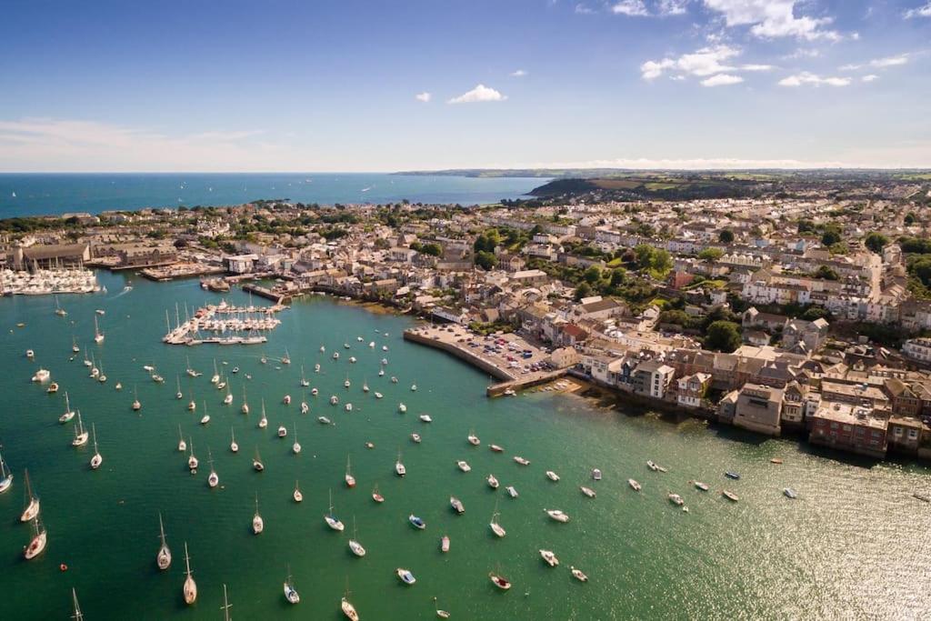 The Nest, Central Falmouth, 10 Mins To The Beaches And Off Street Parking Exterior foto